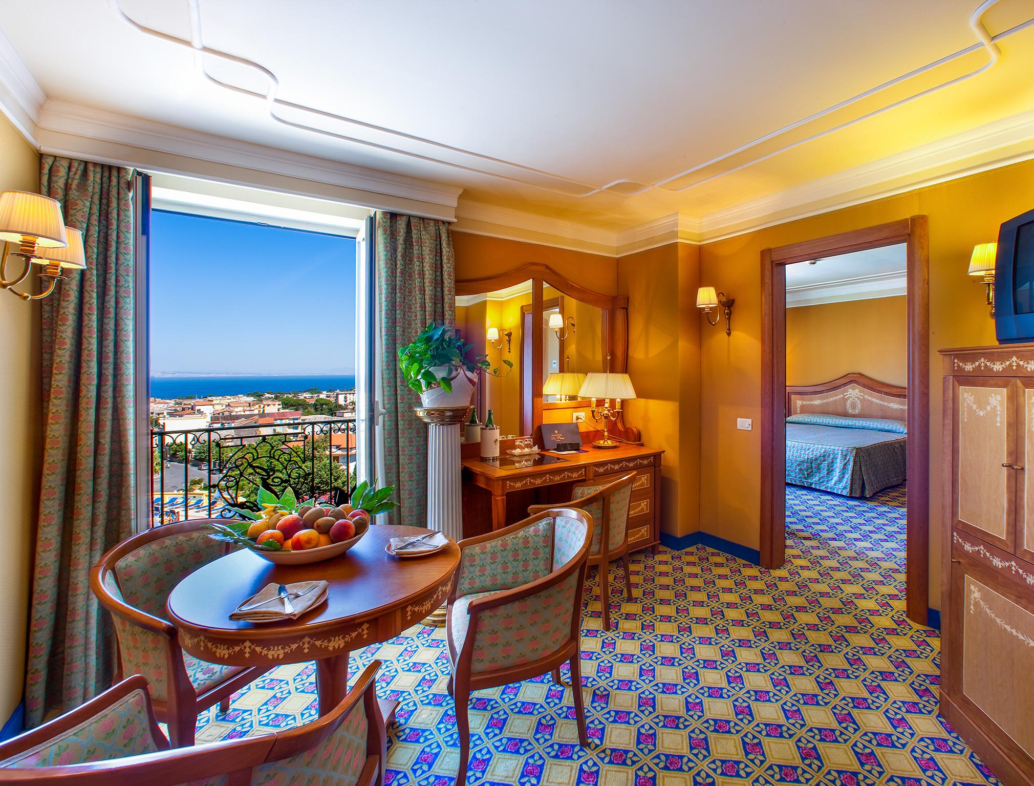 Grand Hotel La Pace (Adults Only) Сант'Агнело Екстериор снимка